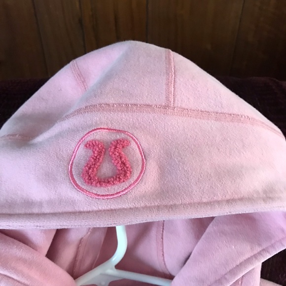 Lulu lemon hoodie - Picture 2 of 5